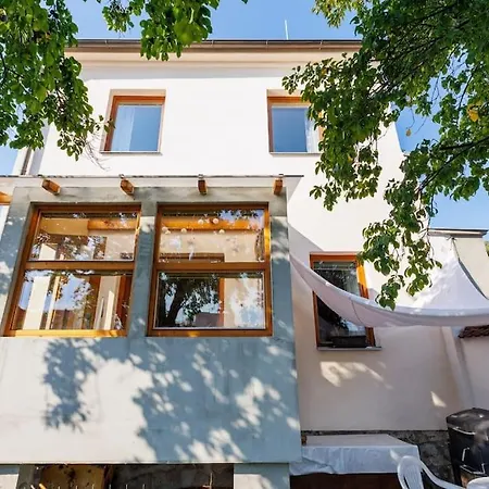 Entire House With Garden Near Prague Villa Benesov  Exterior photo