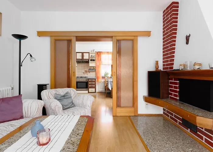 Entire House With Garden Near Prague