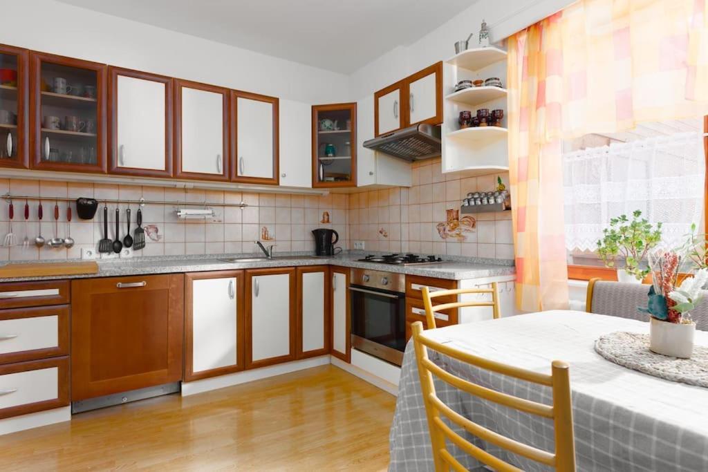Entire House With Garden Near Prague Benesov (Central Bohemian)